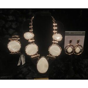 St Thomas Genuine shell Whiteand rose gold jewelry set